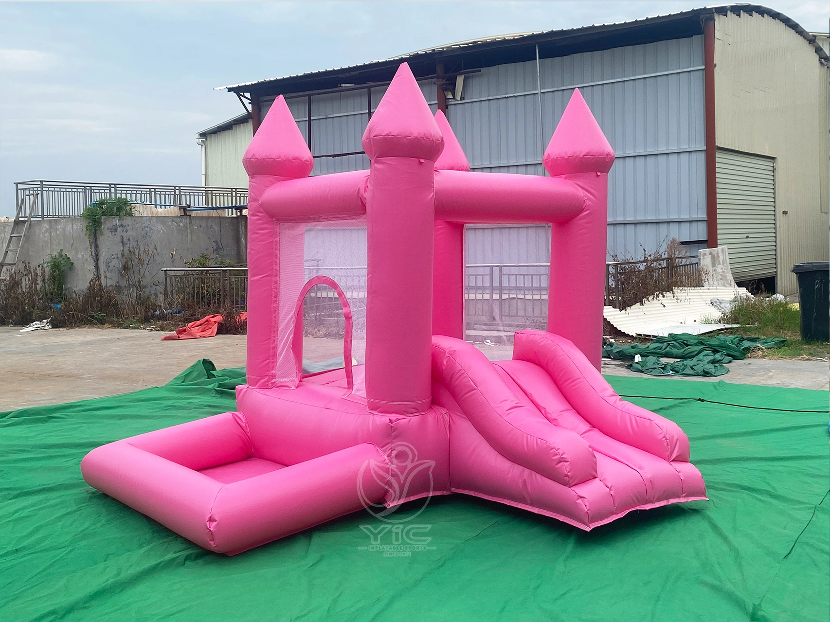 Small bounce house with ball pit