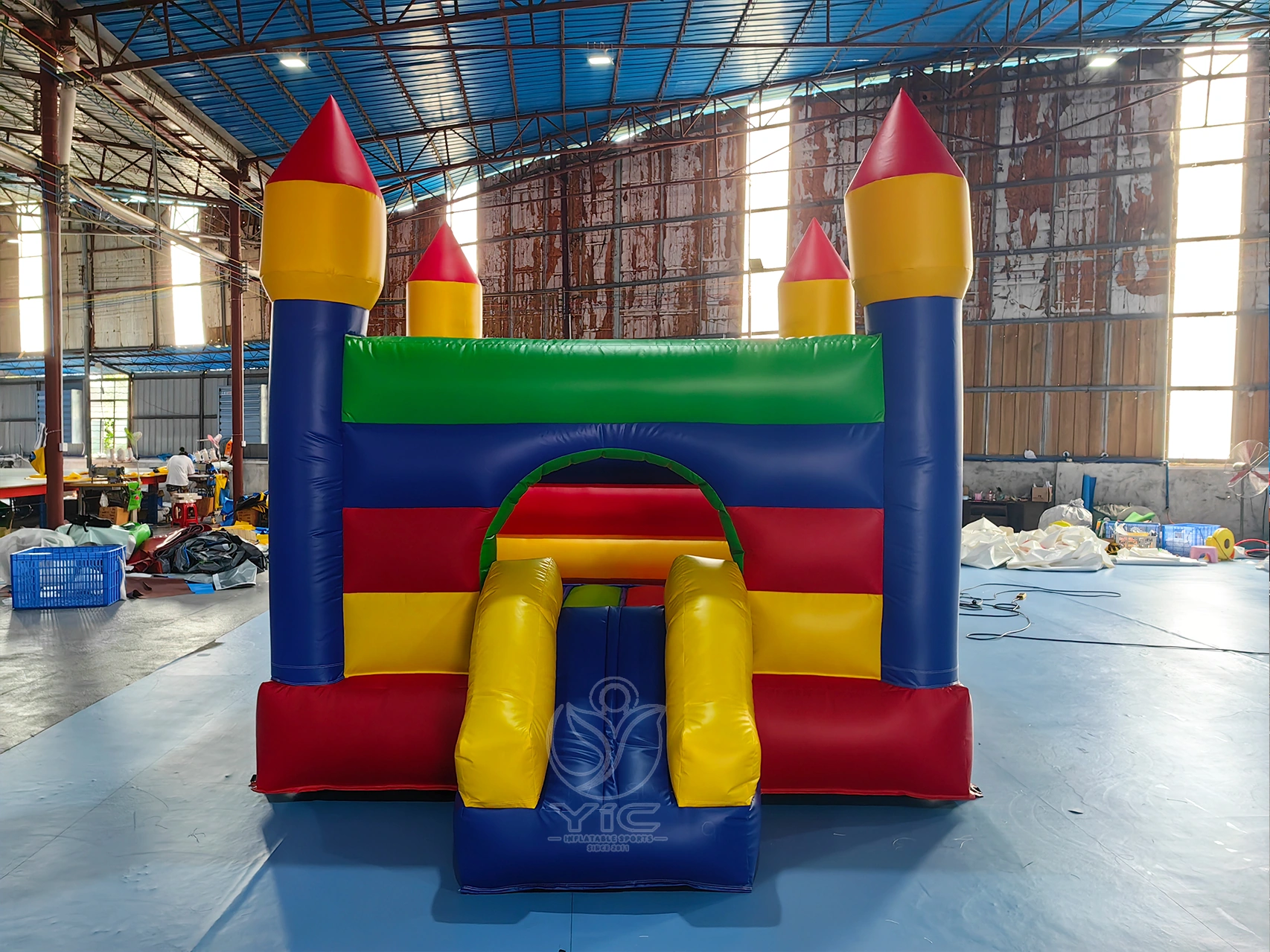 Small backyard bounce house product photo 3