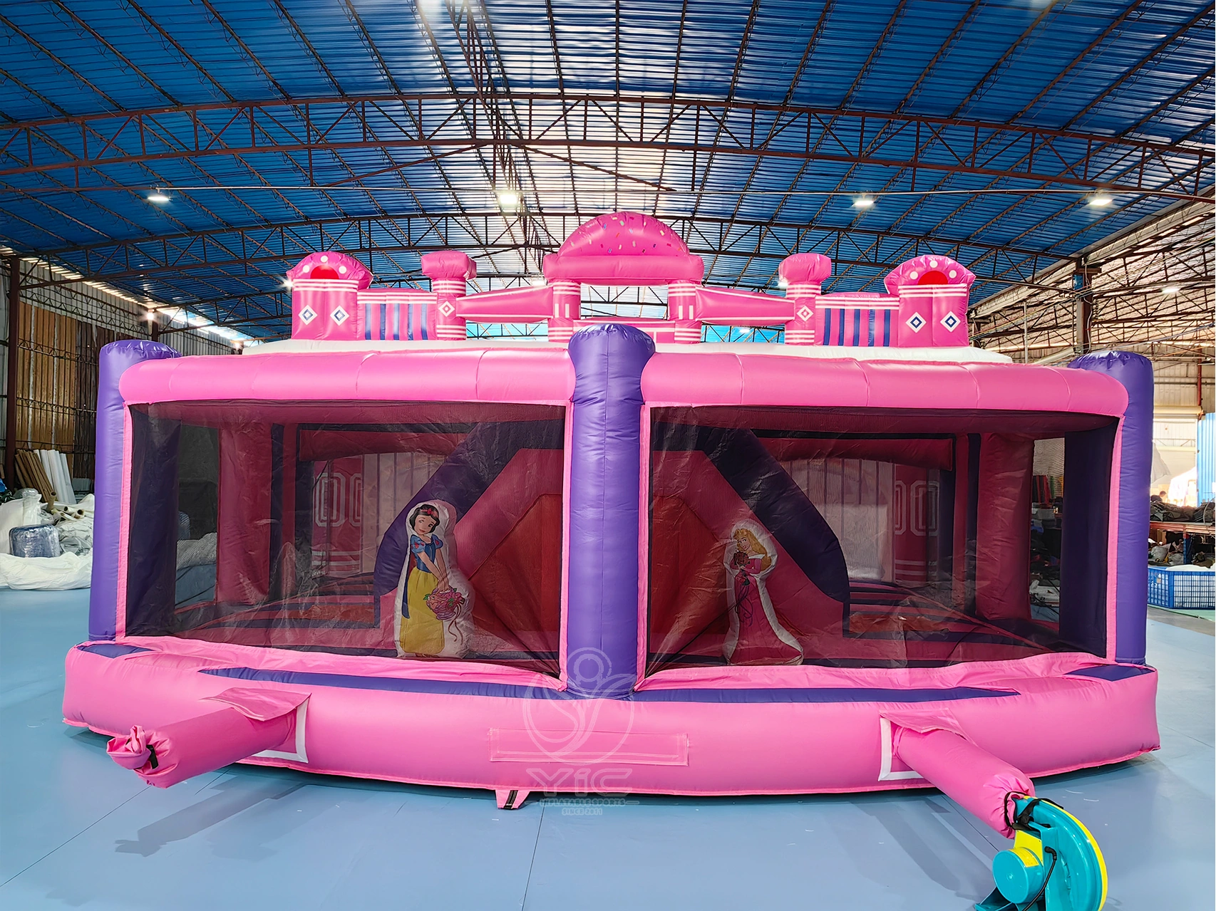 Pink and purple bounce house combo product photo 4
