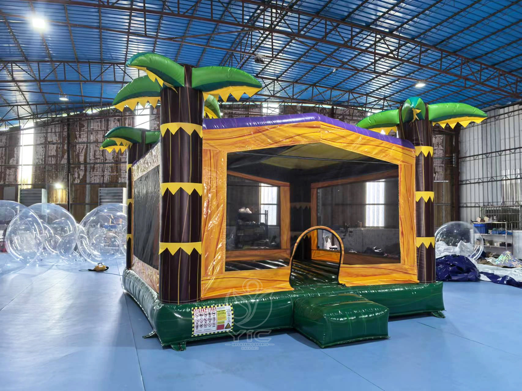 Palm tree bouncy castle