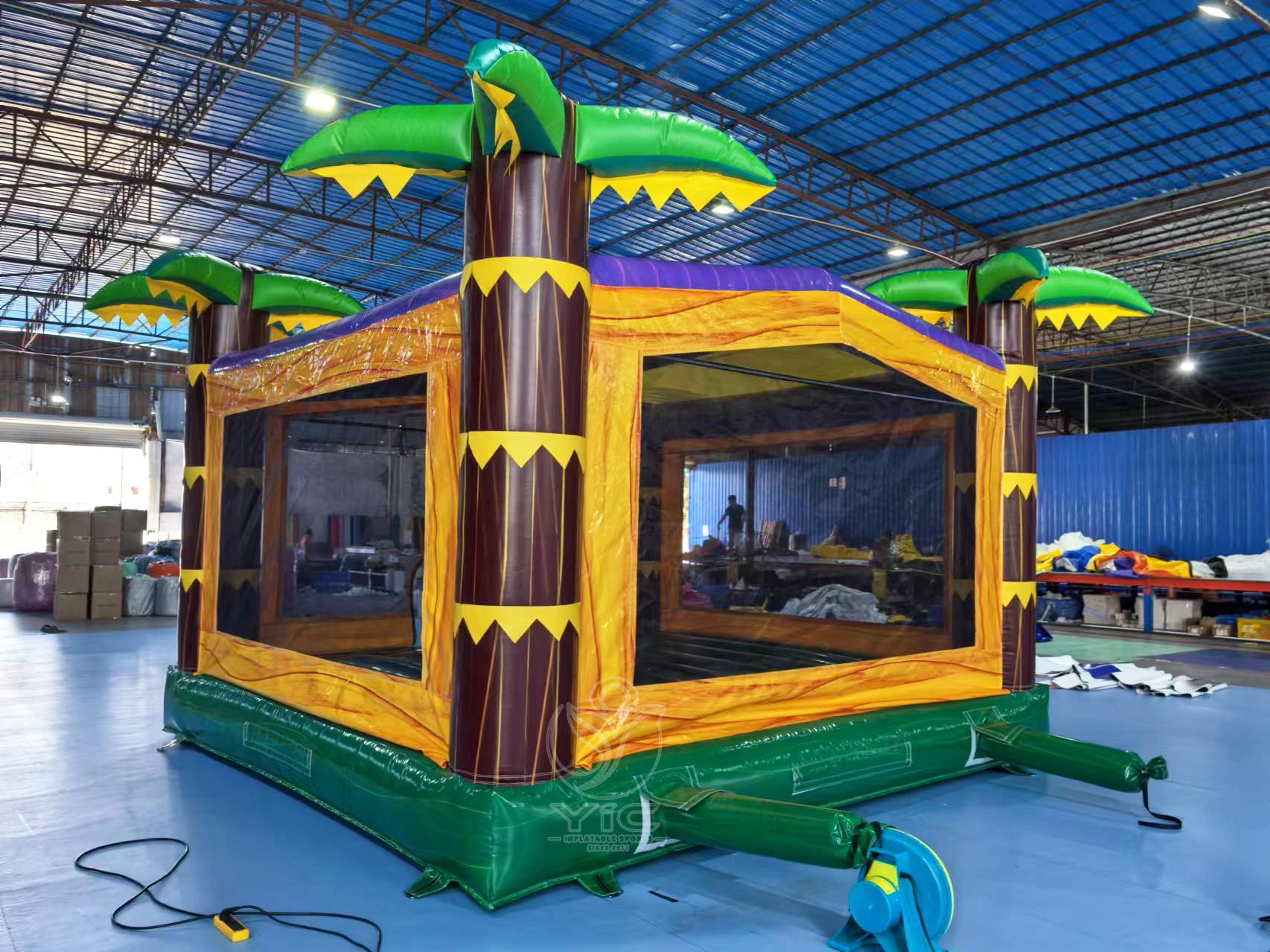 Palm tree bouncy castle product photo 3