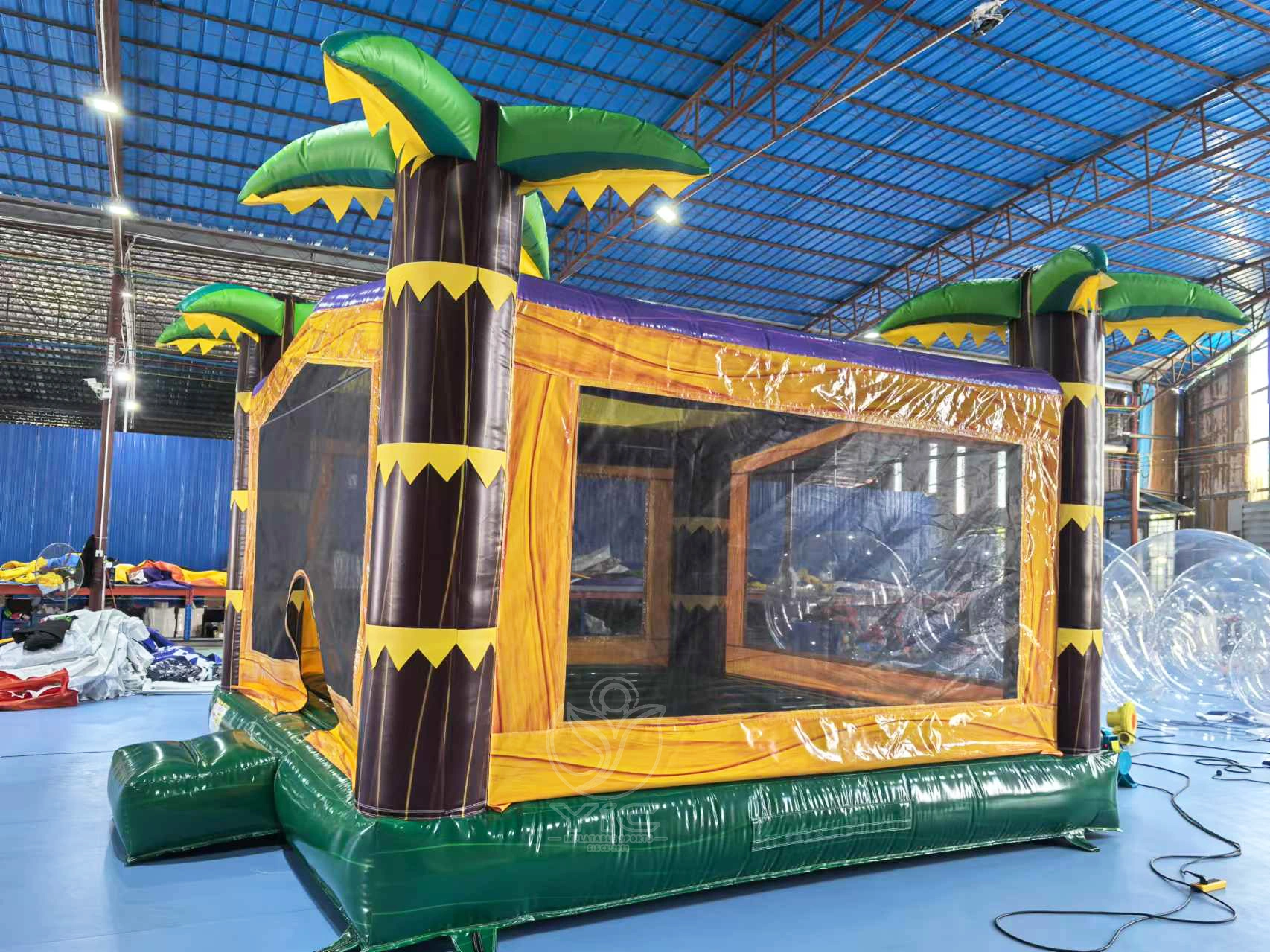 Palm tree bouncy castle product photo 4