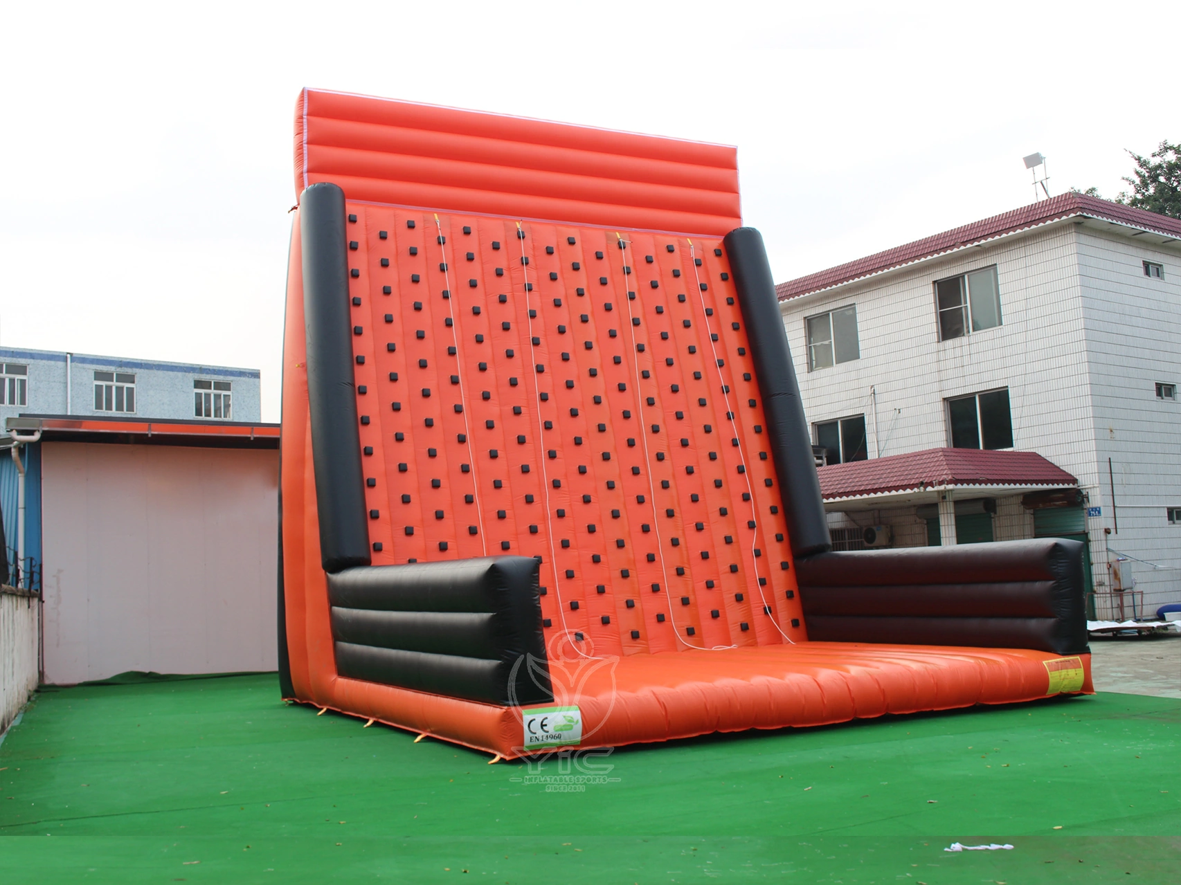Commercial rock climbing wall product photo 3