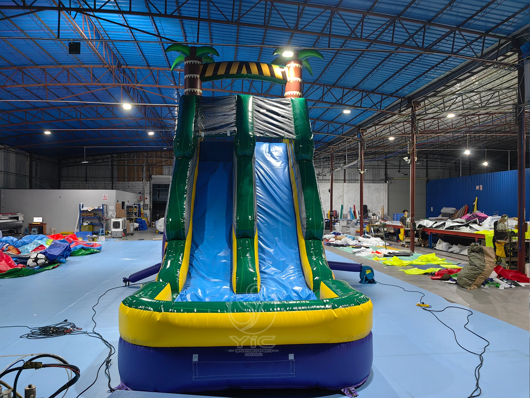 Jungle obstacle course inflatable product photo 5