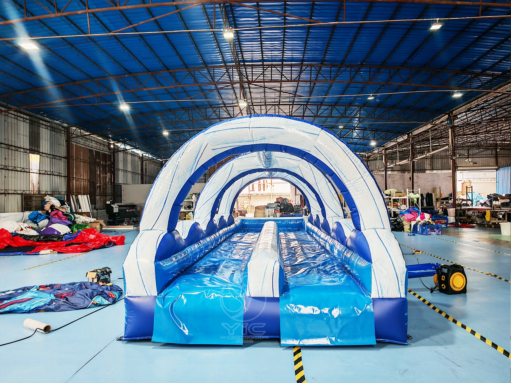 Inflatable slip and slide with pool product photo 5